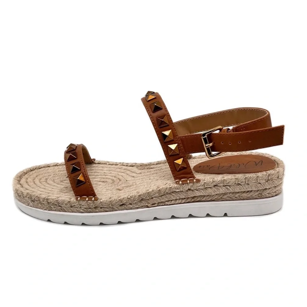 Wild Pair Espadrilles Yelenah Studded Strap Wedge Sandals Cognac Size 9